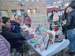 Смолян - Коледен благотворителен базар