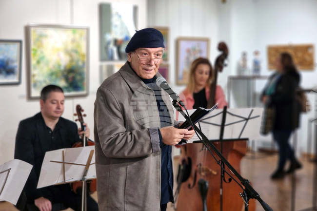 Ямбол - коледна изложба