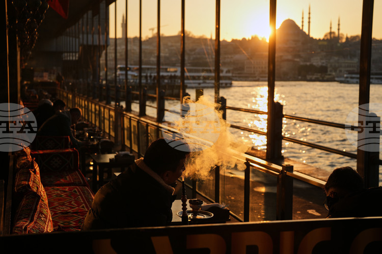 Turkiye to Ban Smoking Even in Cafes and Restaurants with Retractable Roofs