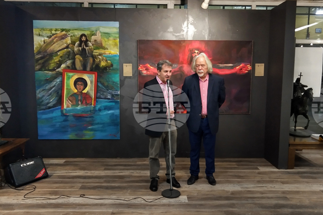 Художникът Краси Тодоров отбеляза 65-ата си годишнина с изложба в столичната галерия „Св. Йоан Рилски“ 