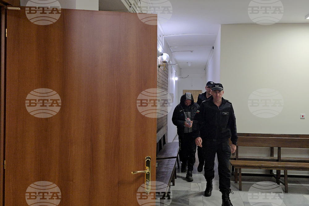 Ловеч - Окръжен съд - дело - Пламен Максимов