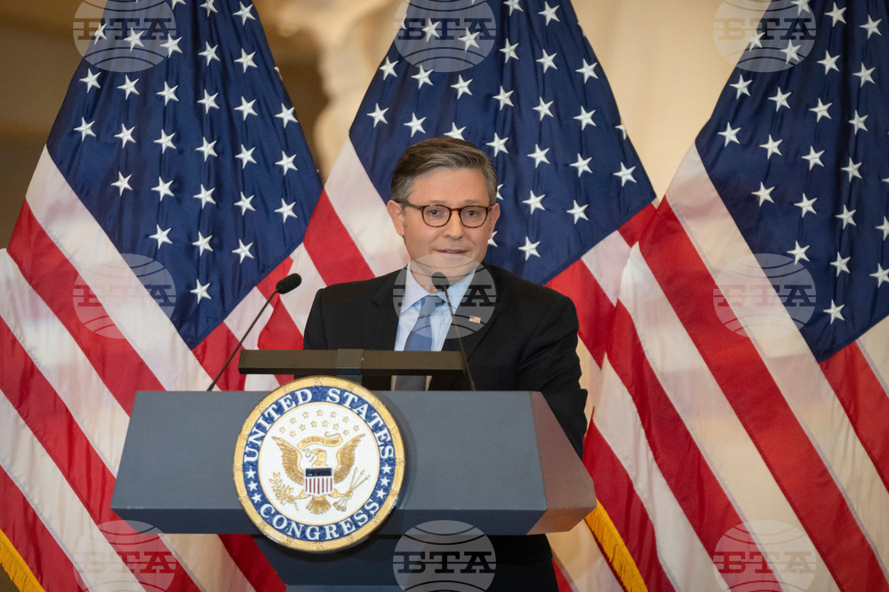 Congress Virginia Statue