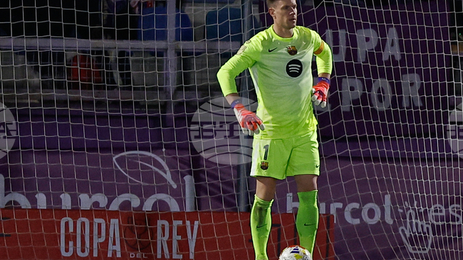 Английският Астън Вила е изпратил запитване за вратаря на Барселона Марк-Андре тер Щеген