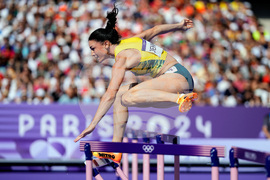 Jenneke Beck Engaged Athletics