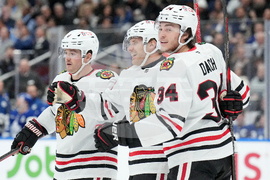 Blackhawks Maple Leafs Hockey