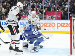 Blackhawks Maple Leafs Hockey