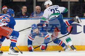 Canucks Rangers Hockey