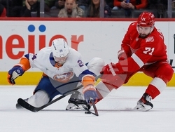Islanders Red Wings Hockey