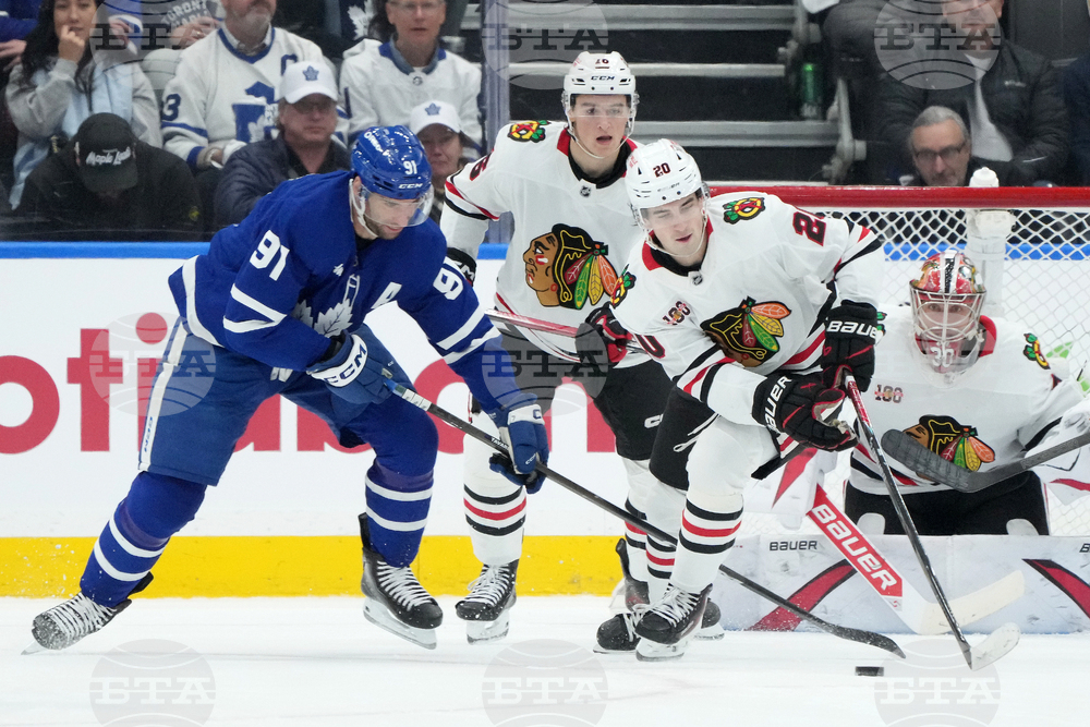 Blackhawks Maple Leafs Hockey