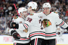 Blackhawks Maple Leafs Hockey