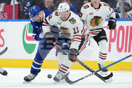 Blackhawks Maple Leafs Hockey