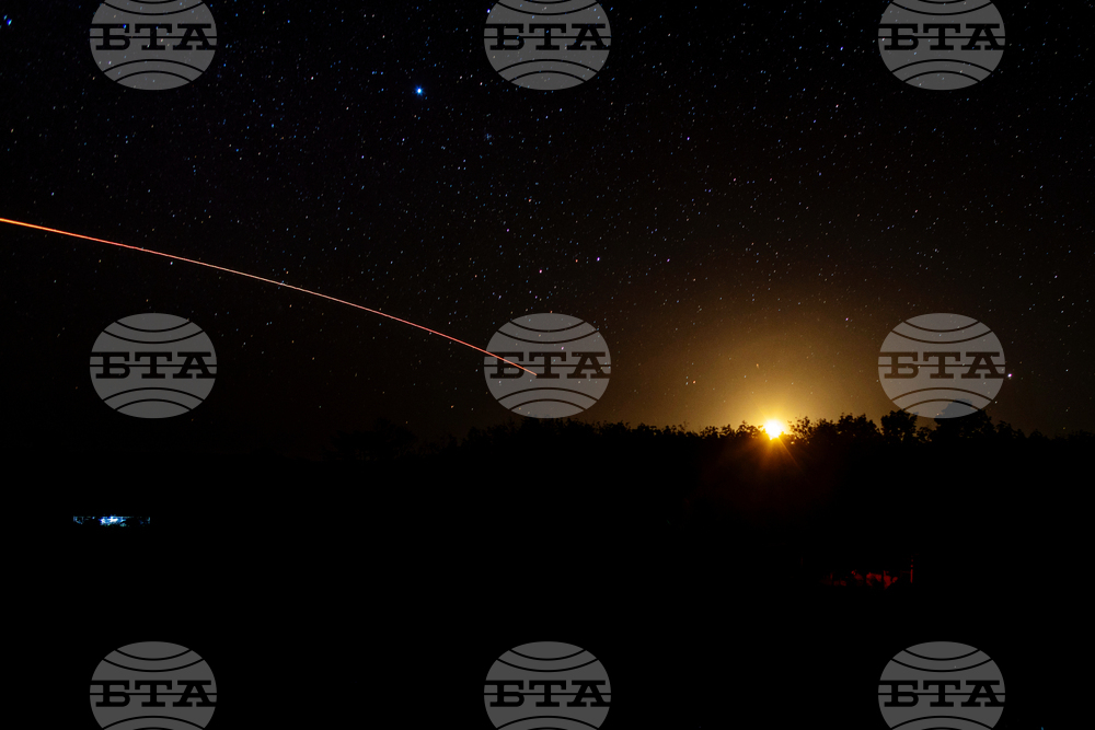 Външните министри на Тайланд и Камбоджа пристигнаха в Китай за разговори след вчерашното споразумение за спиране на огъня