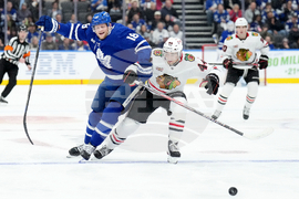 Blackhawks Maple Leafs Hockey
