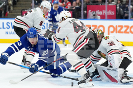 Blackhawks Maple Leafs Hockey
