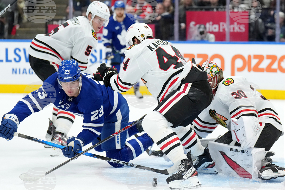 Blackhawks Maple Leafs Hockey