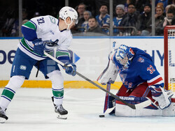 Canucks Rangers Hockey