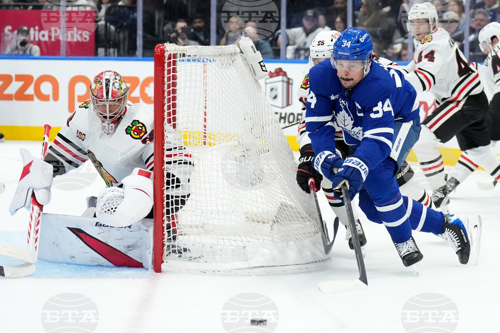 Blackhawks Maple Leafs Hockey