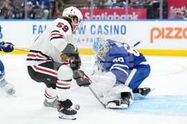 Blackhawks Maple Leafs Hockey