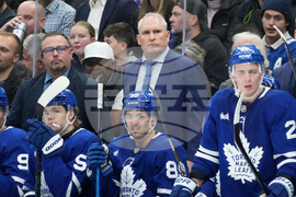 Blackhawks Maple Leafs Hockey