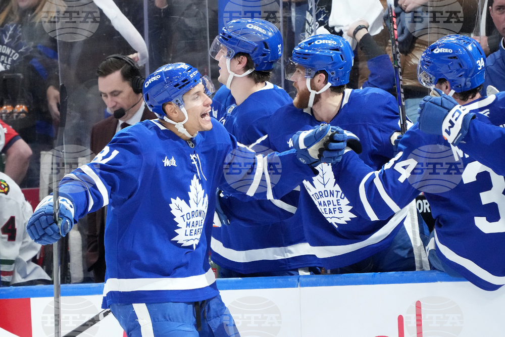 Blackhawks Maple Leafs Hockey