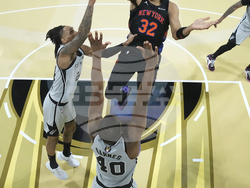 Knicks Spurs Basketball