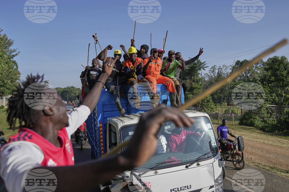 Kenya Bull Fighting Photo Gallery