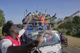 Kenya Bullfighting Photo Gallery