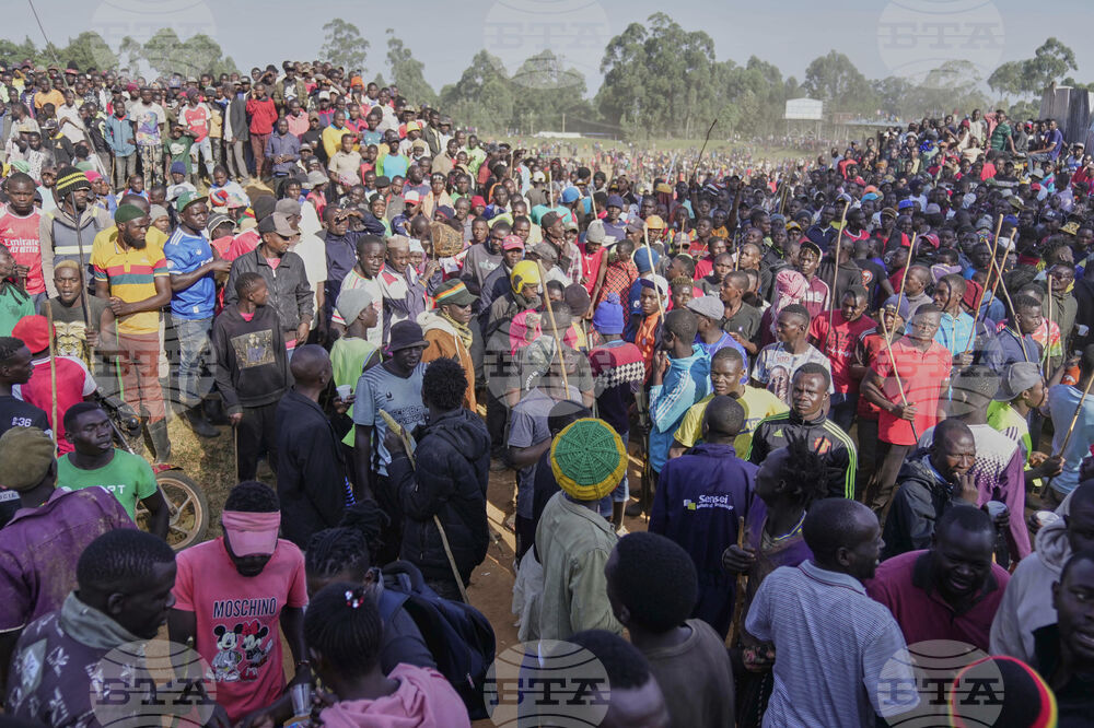 Kenya Bullfighting Photo Gallery