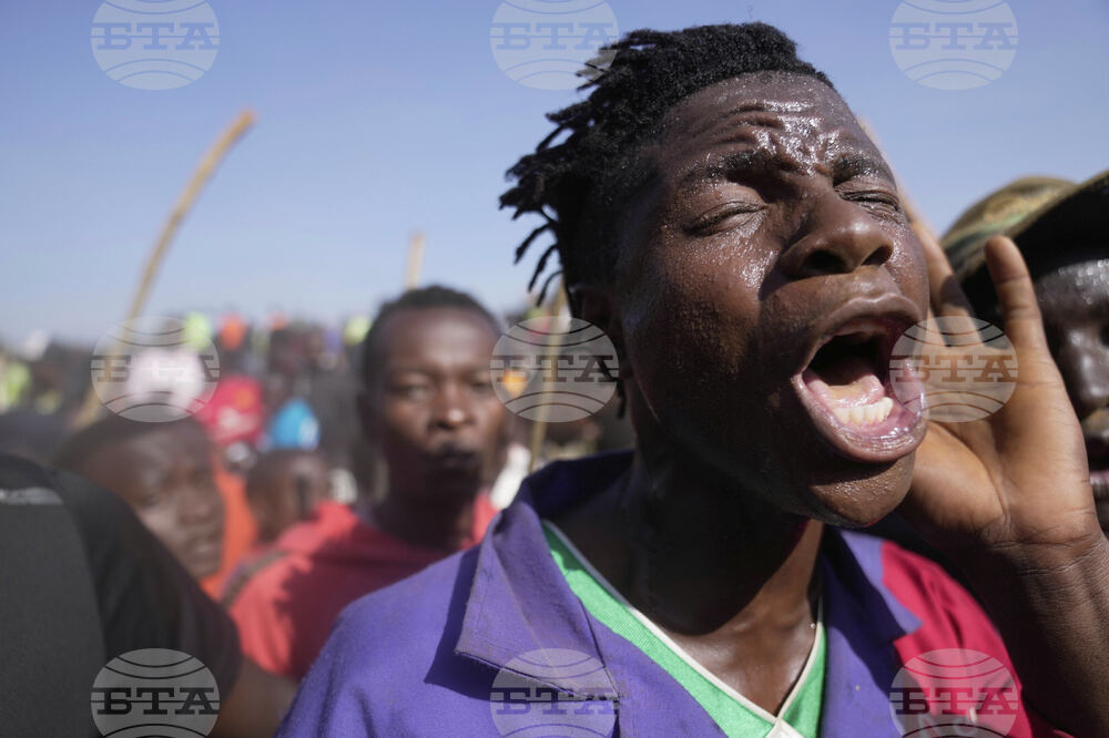 Kenya Bullfighting Photo Gallery