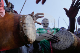 Kenya Bullfighting Photo Gallery