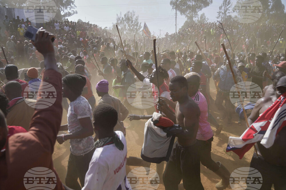 Kenya Bullfighting Photo Gallery