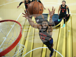 Knicks Spurs Basketball