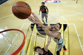 APTOPIX Knicks Spurs Basketball