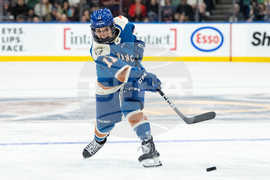 PWHL Charge Goldeneyes Hockey