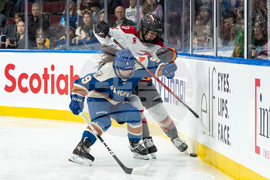 PWHL Charge Goldeneyes Hockey