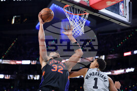 Knicks Spurs Basketball