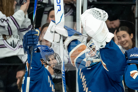 PWHL Charge Goldeneyes Hockey