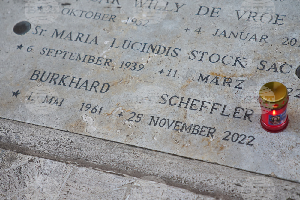 Vatican Germany Altar