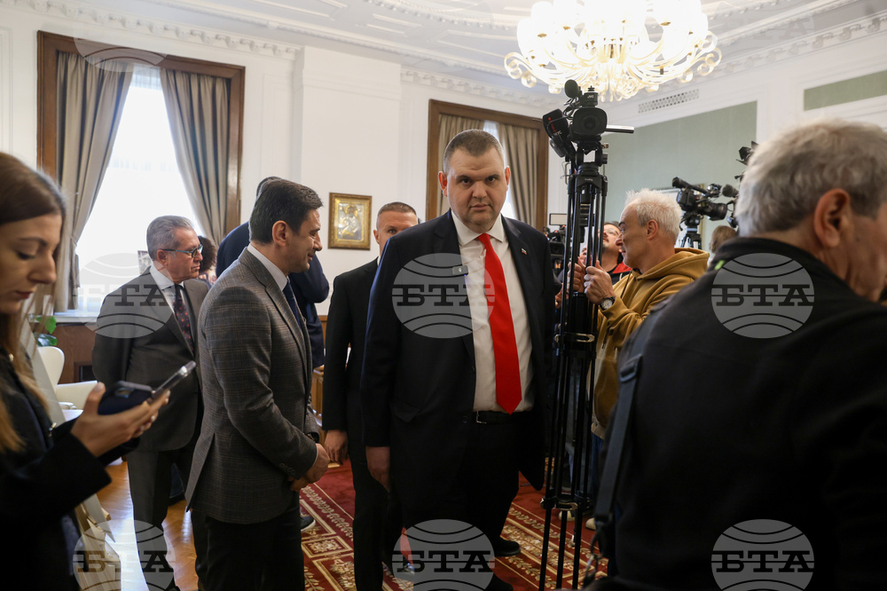 Народно събрание - Делян Пеевски - изявление - кабинет