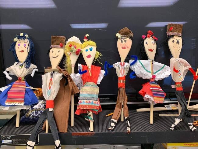 Българското училище „Родна реч“ във Ванкувър, Канада, ще организира на 20 декември тържество „Коледни традиции“