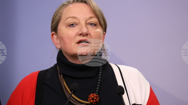 Parliament Passes on Second Reading Amendments to Family Code Regarding Shared Parenting