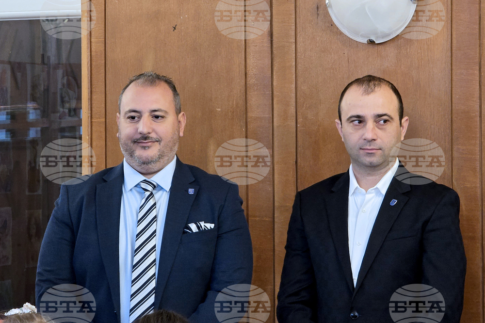 Червен бряг - Общински съвет - сесия