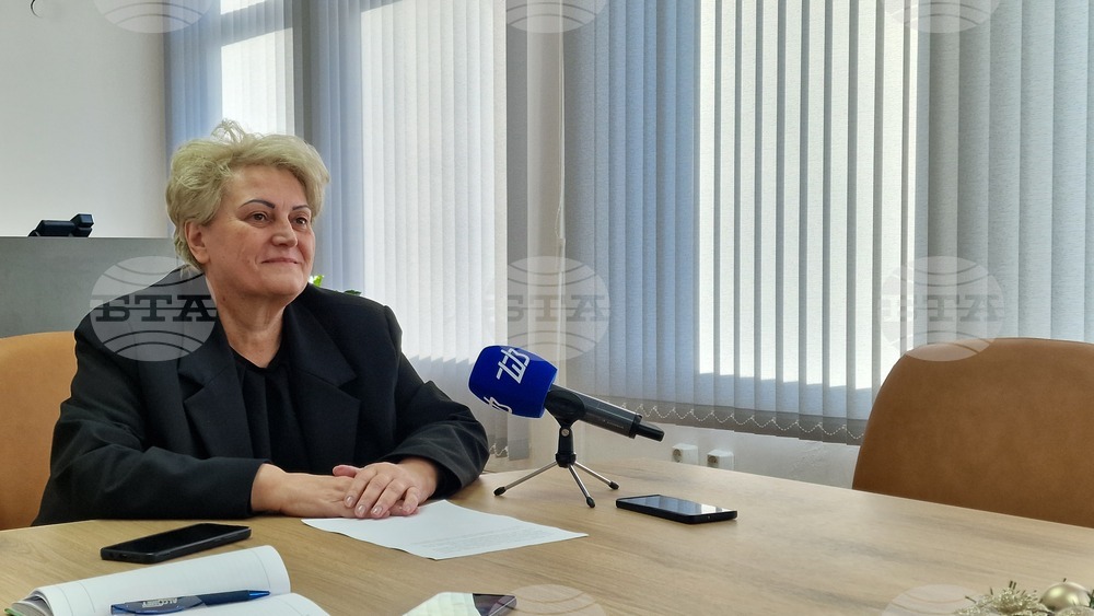 Шумен - Областна администрация - среща на областния управител Катя Иванова с журналисти