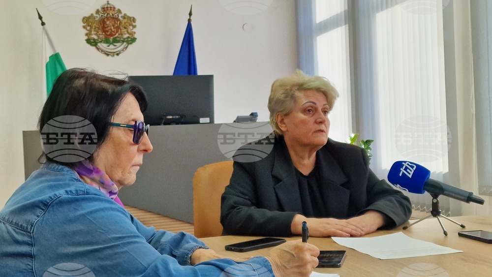 Шумен - Областна администрация - среща на областния управител Катя Иванова с журналисти