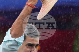 Top Vertical Photos Photo Gallery