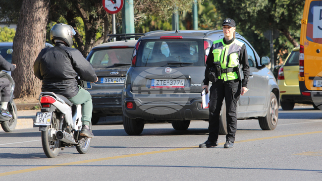 Greek Police Launch "Clean Squares" Operation in Central Athens