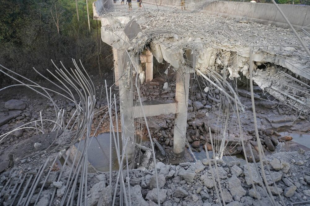 АКП: След атаките на тайландската армия, жертвите сред цивилното население в Камбоджа вече са 17, обяви Пномпен 