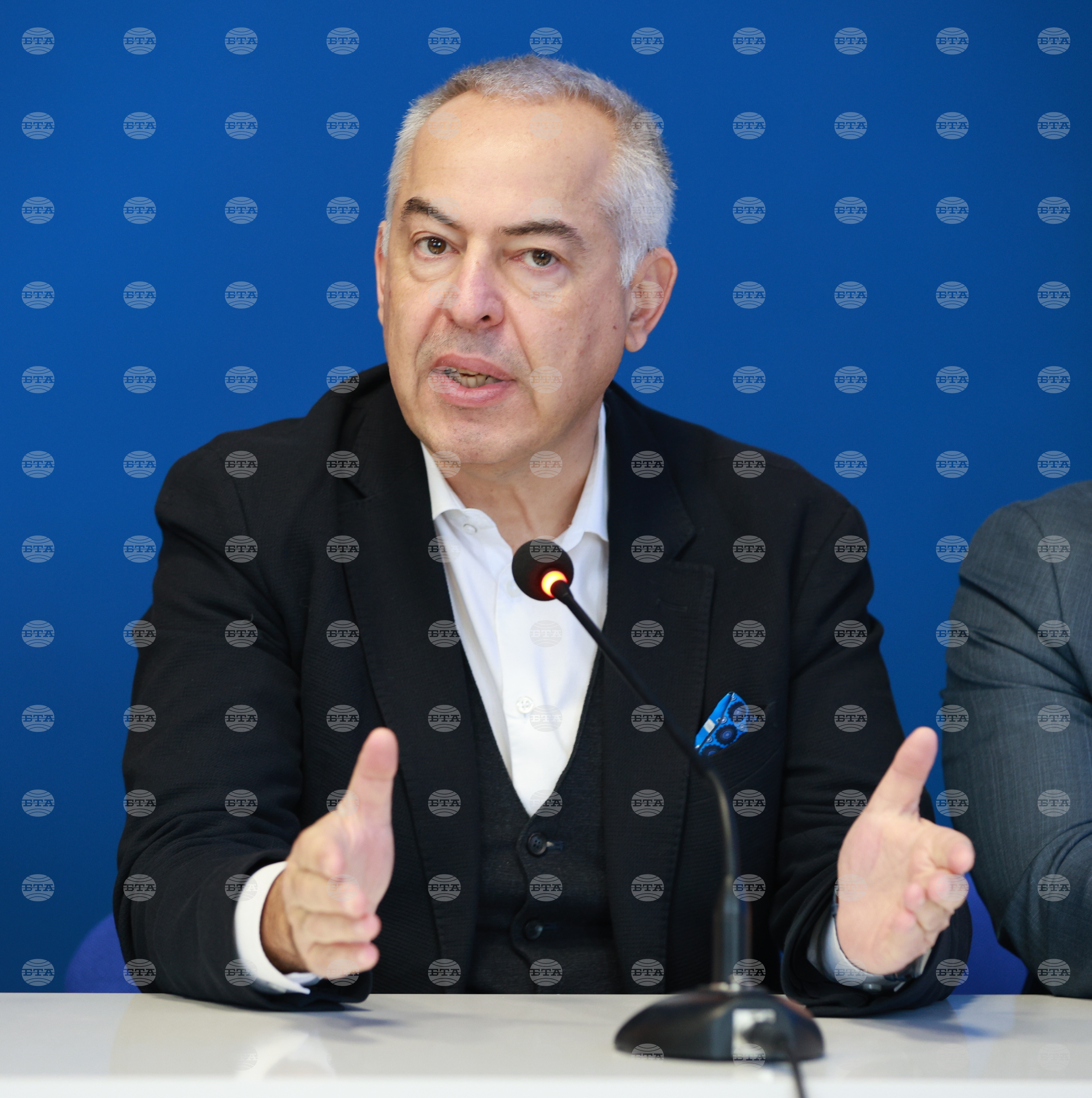 Национален пресклуб на БТА в Русе - конференция на тема "150 години от Априлското въстание – 1876 г., и отбелязване на взетото през декември 1875 г. решение за обявяване на въстание от Гюргевския революционен комитет"