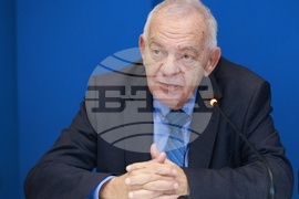 Национален пресклуб на БТА в Русе - конференция на тема "150 години от Априлското въстание – 1876 г., и отбелязване на взетото през декември 1875 г. решение за обявяване на въстание от Гюргевския революционен комитет"