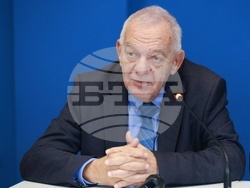 Национален пресклуб на БТА в Русе - конференция на тема "150 години от Априлското въстание – 1876 г., и отбелязване на взетото през декември 1875 г. решение за обявяване на въстание от Гюргевския революционен комитет"